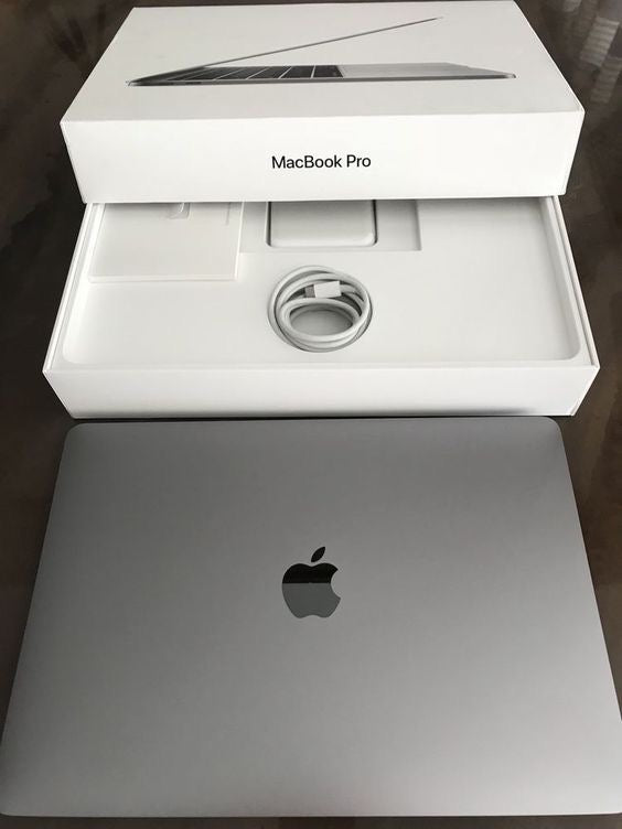 MacBook Pro 14'